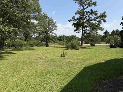 Exterior - 864 Edgemont Rd, Quitman, AR 72131 photo 12 of 14