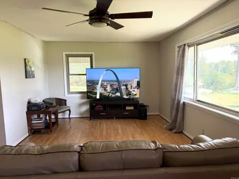 Living - 864 Edgemont Rd, Quitman, AR 72131 photo 1 of 3