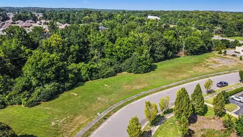 14 Otter Creek Ct, Little Rock, AR 72210
