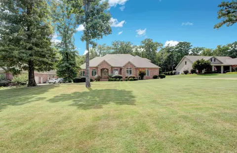7015 Lucea Rd, Little Rock, AR 72210