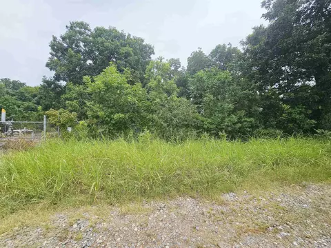 00 E 4th, Pine Bluff, AR 71601 photo 2