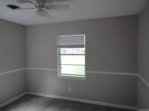Bedroom - 2605 W 37th Ave, Pine Bluff, AR 71603 photo 3 of 5