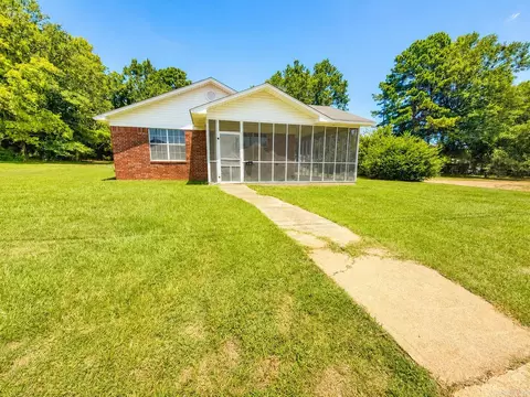 2000 Pine St, Arkadelphia, AR 71923