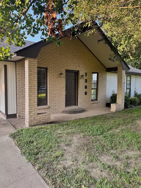 Exterior - 1300 Charles St, Trumann, AR 72472 photo 2 of 14