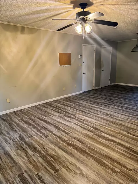 Living - 1300 Charles St, Trumann, AR 72472 photo 2 of 3