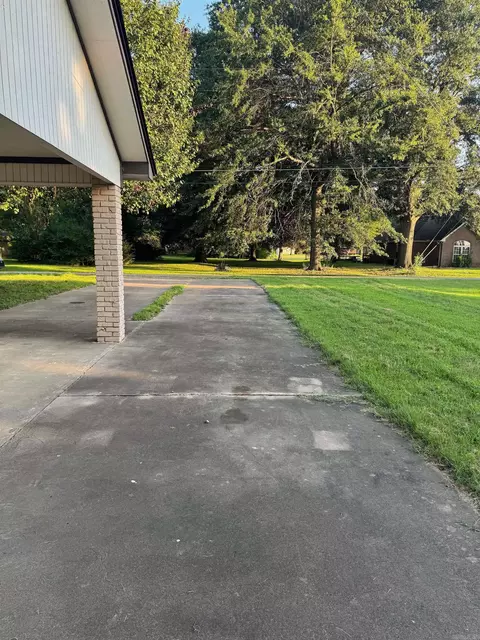 Exterior - 1300 Charles St, Trumann, AR 72472 photo 13 of 14