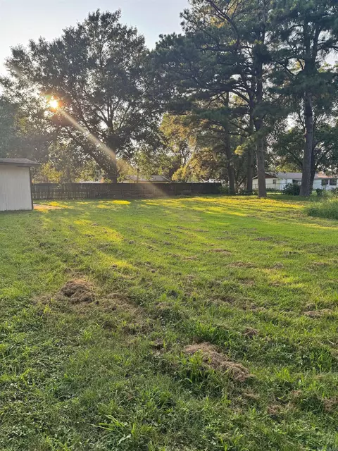 Exterior - 1300 Charles St, Trumann, AR 72472 photo 8 of 14