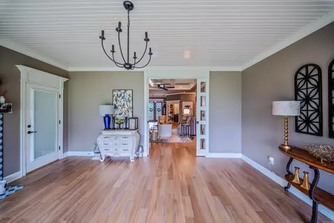 Entry Way - 3985 Bent Tree, Benton, AR 72019 photo 4 of 4