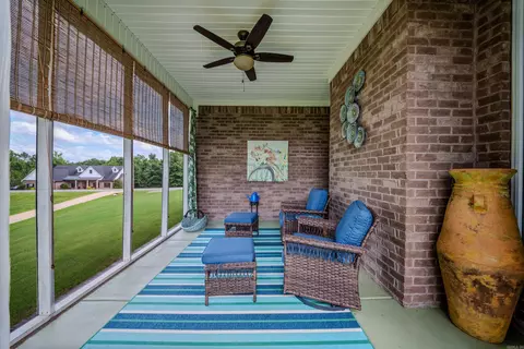 Exterior - 3985 Bent Tree, Benton, AR 72019 photo 4 of 10