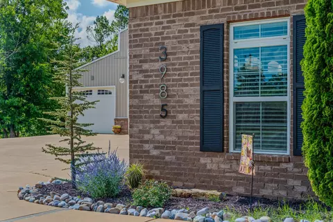 Exterior - 3985 Bent Tree, Benton, AR 72019 photo 10 of 10