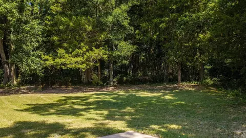 Exterior - 19 Bullet Davis, Greenbrier, AR 72058 photo 8 of 11