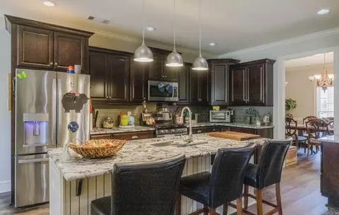 Kitchen - 5916 Worth Ave, Benton, AR 72019 photo 1 of 4