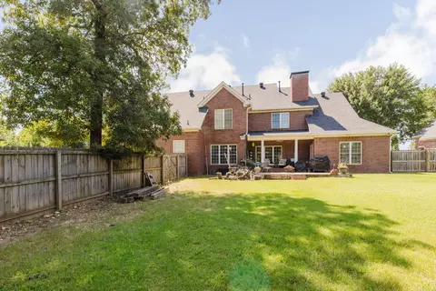 Exterior - 5916 Worth Ave, Benton, AR 72019 photo 6 of 7