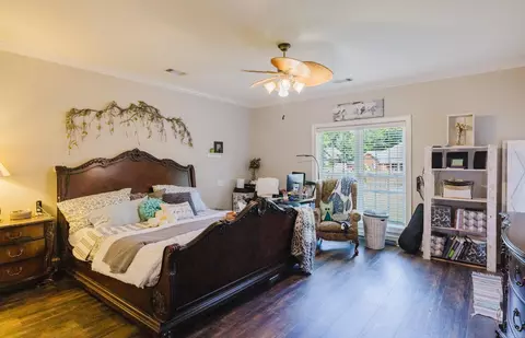 Bedroom - 5916 Worth Ave, Benton, AR 72019 photo 1 of 7