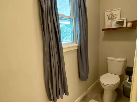 Bath - 119 Wheeler Ln, Mount Ida, AR 71957 photo 2 of 4
