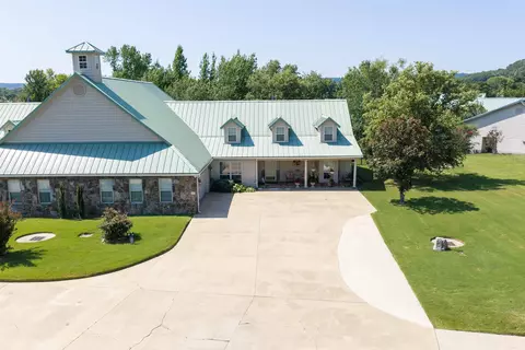 1537 Santa Fe Trl, Heber Springs, AR 72543