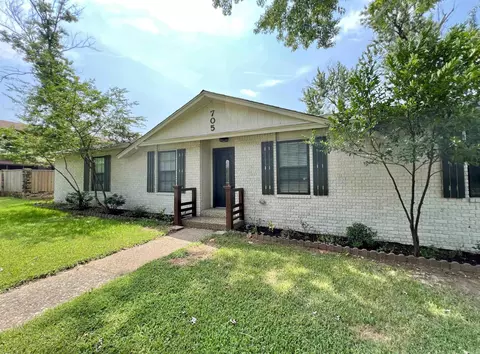 705 Koehler Ave, Sherwood, AR 72120