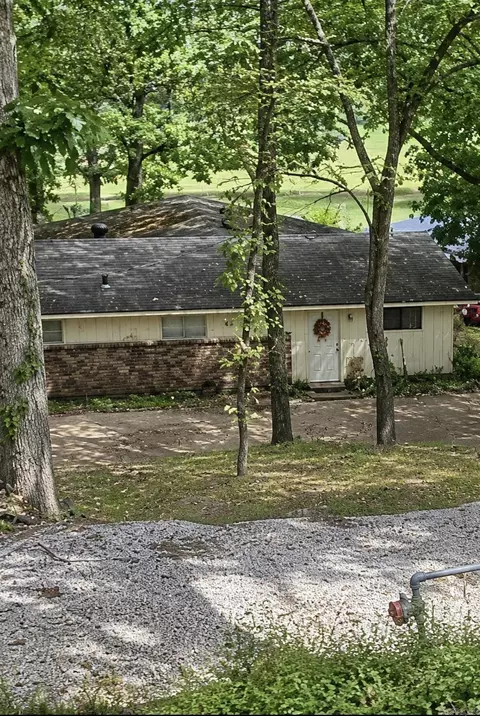209 Phadral Pt, Hot Springs National Park, AR 71913