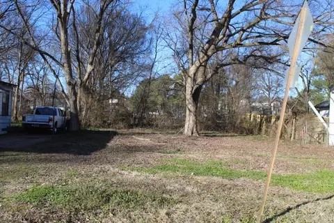 615 W 23 St, North Little Rock, AR 72114