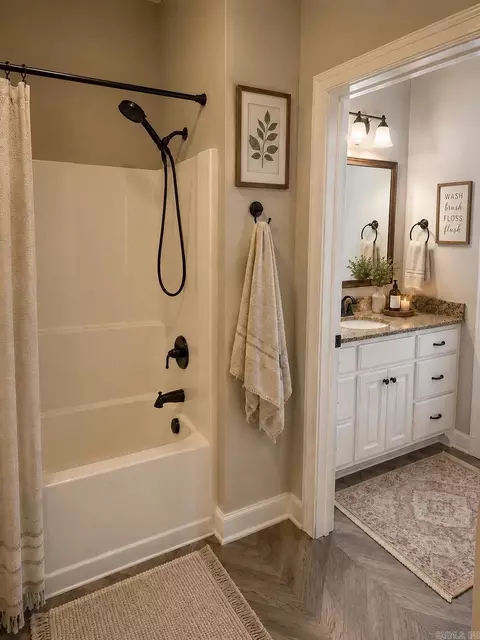 Bath - 11071 Stonehill Dr, Alexander, AR 72002 photo 5 of 6