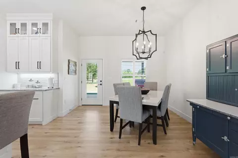 Dining - 18 Ules Watson Dr, Greenbrier, AR 72058 photo 1 of 2