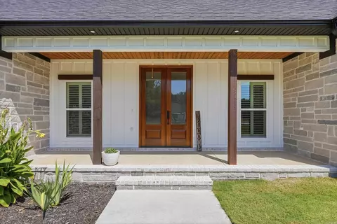 Exterior - 18 Ules Watson Dr, Greenbrier, AR 72058 photo 7 of 8