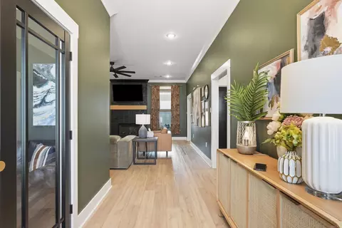 Entry Way - 1680 Pearce Dr, Conway, AR 72034 photo 2 of 6