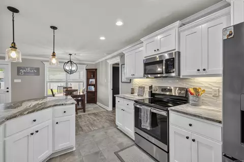 Kitchen - 17 Sienna Dr, Cabot, AR 72023 photo 4 of 7