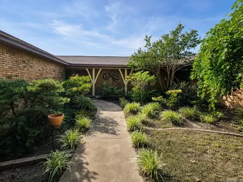 Exterior - 102 Barbara Allen Dr, Marked Tree, AR 72365 photo 2 of 12
