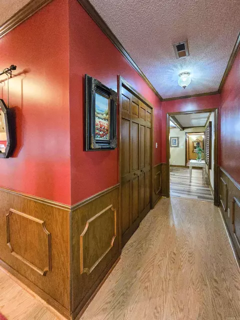 Entry Way - 102 Barbara Allen Dr, Marked Tree, AR 72365 photo 3 of 7
