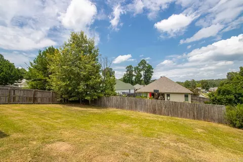 Exterior - 102 Riveria Cv, Benton, AR 72015 photo 6 of 7