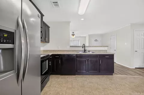 Entry Way - 102 Riveria Cv, Benton, AR 72015 photo 1 of 3