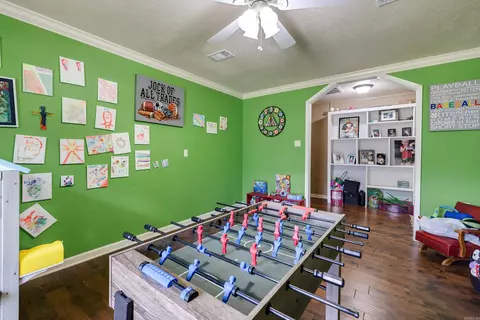 Entry Way - 402 Demuth, Benton, AR 72019 photo 2 of 2