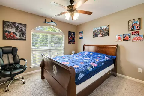 Bedroom - 402 Demuth, Benton, AR 72019 photo 3 of 7
