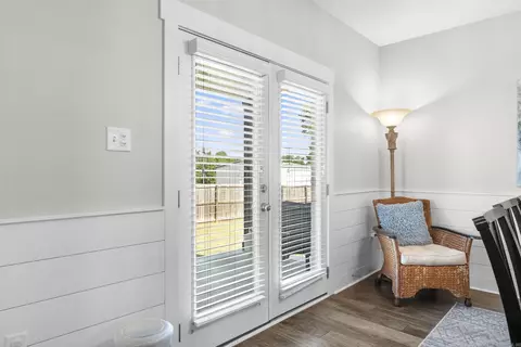 Dining - 1875 Mullberry, Conway, AR 72034 photo 1 of 3
