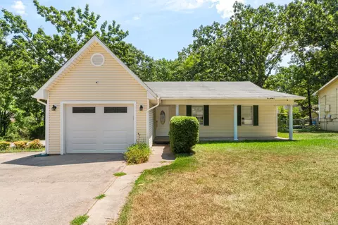615 Grandview St, Sherwood, AR 72120