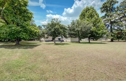 Exterior - 4111 Ryburn Rd, Pine Bluff, AR 71603 photo 11 of 12