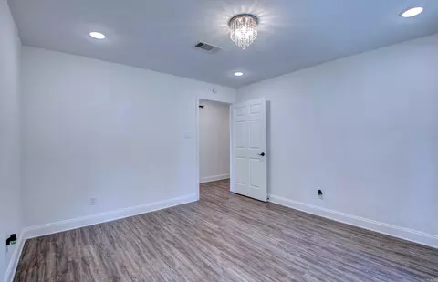 Bedroom - 4111 Ryburn Rd, Pine Bluff, AR 71603 photo 2 of 5