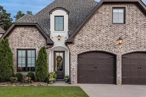 7 Fletcher Ridge Cir, Little Rock, AR 72223
