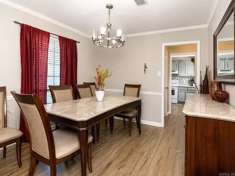 Dining - 7807 Summerhill Dr, Pine Bluff, AR 71603 photo 4 of 4
