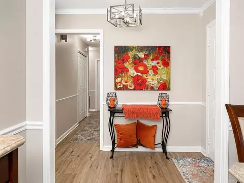 Entry Way - 7807 Summerhill Dr, Pine Bluff, AR 71603 photo 2 of 2