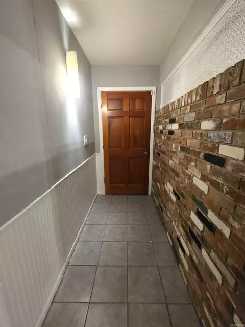 Entry Way - 1503 S Dakota, Pine Bluff, AR 71601 photo 1 of 1
