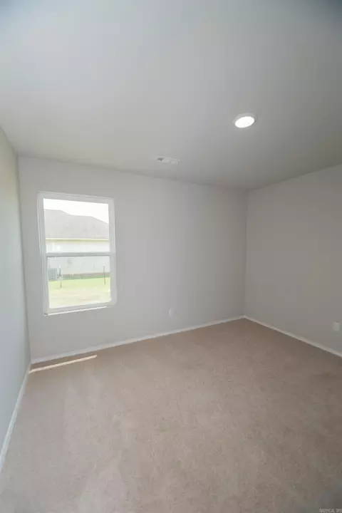 Bedroom - 105 Williams Ln, Beebe, AR 72012 photo 2 of 6