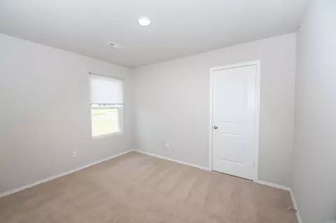 Bedroom - 105 Williams Ln, Beebe, AR 72012 photo 1 of 6