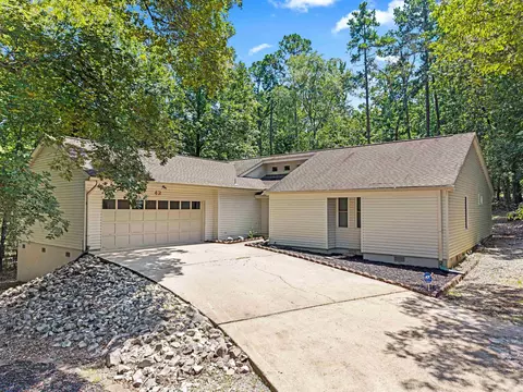 42 Lerida Cir, Hot Springs Village, AR 71909
