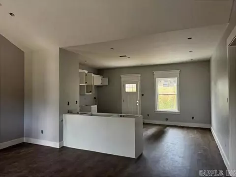 Living - 103 Michael Dr, Beebe, AR 72012 photo 2 of 2