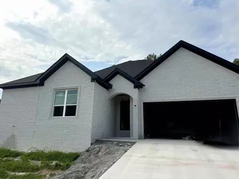 Exterior - 105 Michael Dr, Beebe, AR 72012 photo 3 of 5