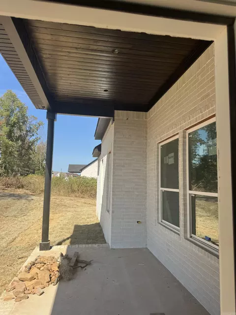 Exterior - 105 Michael Dr, Beebe, AR 72012 photo 4 of 5