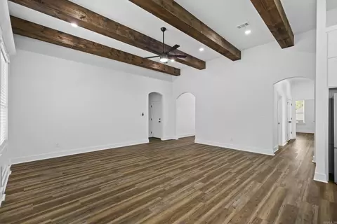 Entry Way - 105 Michael Dr, Beebe, AR 72012 photo 2 of 3