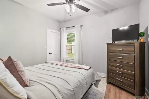 Bedroom - 5192 Peace Ln, Alexander, AR 72002 photo 6 of 7